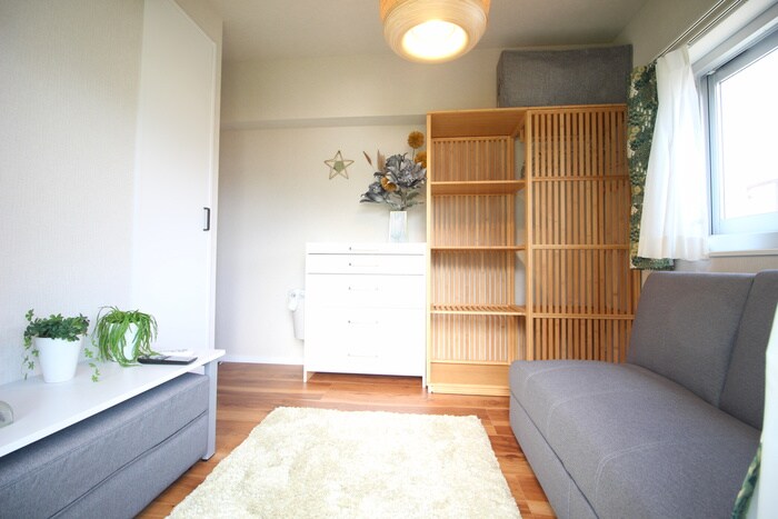 物件内観写真9　(居室)