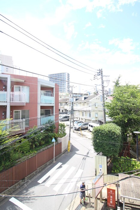 物件内観写真22　(室内からの展望)