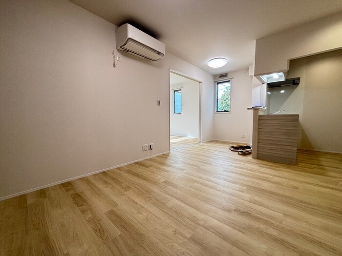 物件内観写真7　(居室)