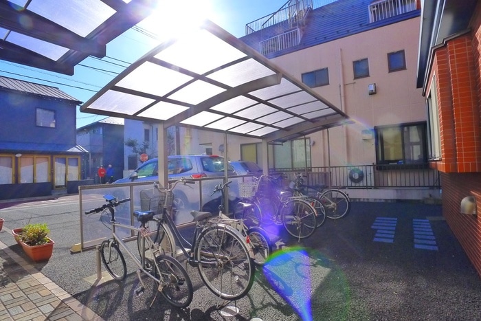 物件外観写真5　(駐輪場)