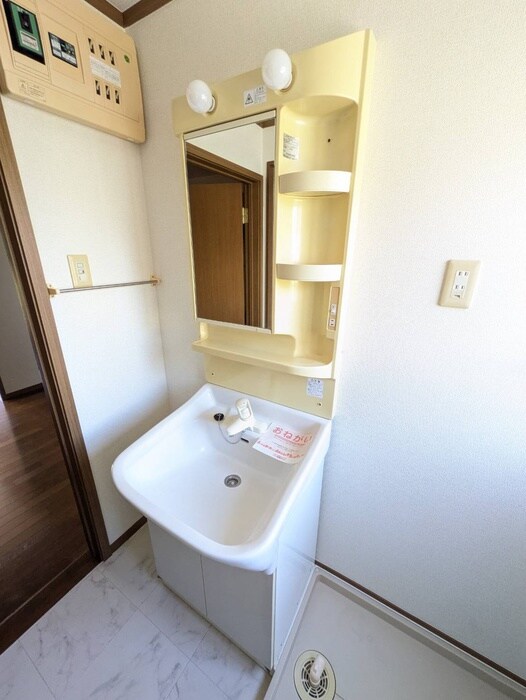 物件内観写真13　(洗面)