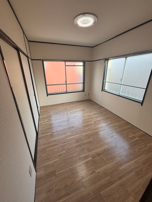 物件内観写真7　(居室)