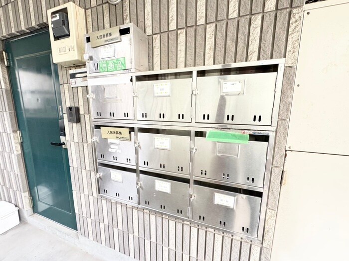 物件外観写真4　(建物設備)