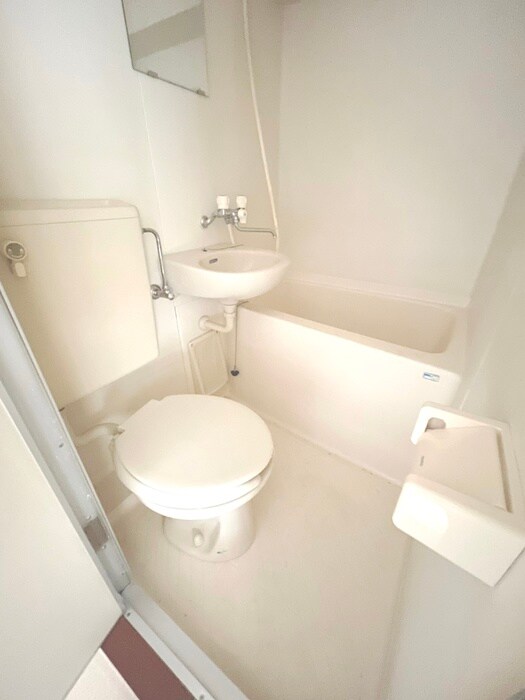 物件内観写真14　(トイレ)