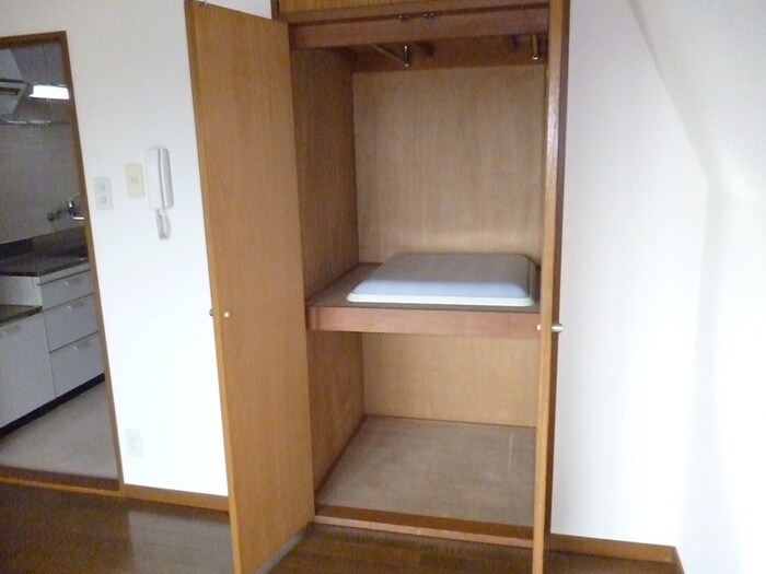 物件内観写真16　(収納)