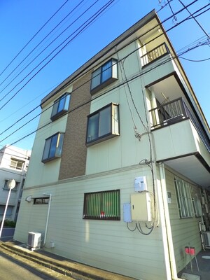 シャトル明原外観写真