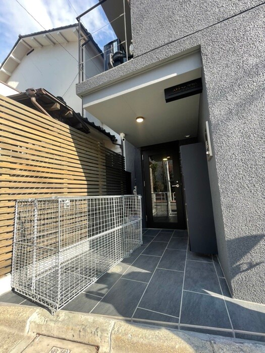 物件外観写真4　(建物設備)