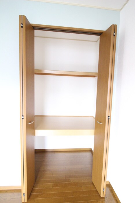 物件内観写真10　(収納)