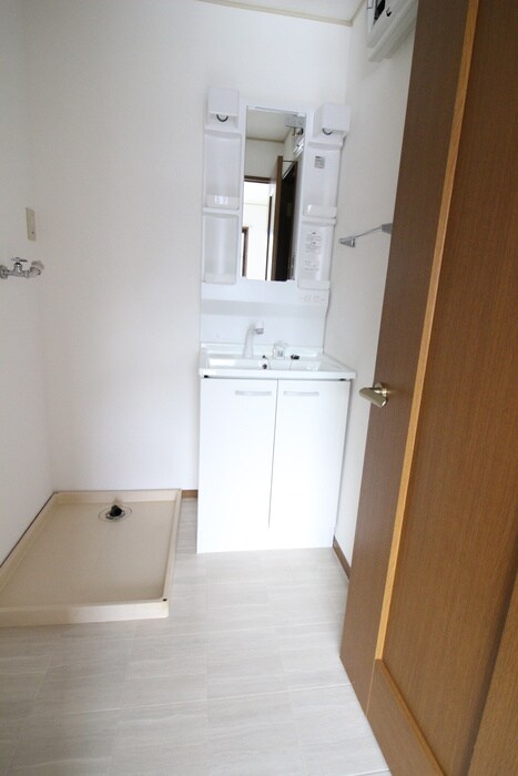 物件内観写真14　(洗面)