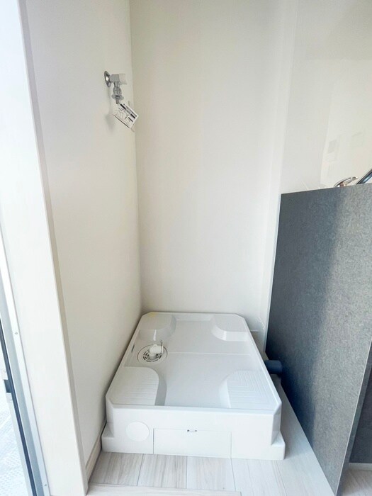 物件内観写真15　(洗濯機置場)