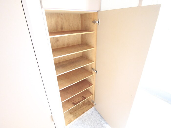 物件内観写真14　(靴箱)