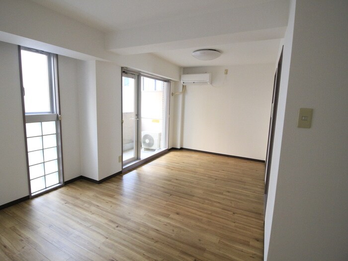 物件内観写真19　(居室)