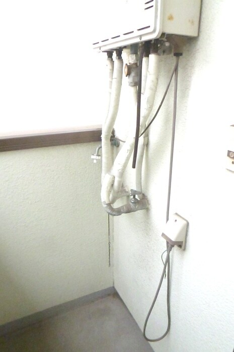 物件内観写真16　(洗濯機置場)