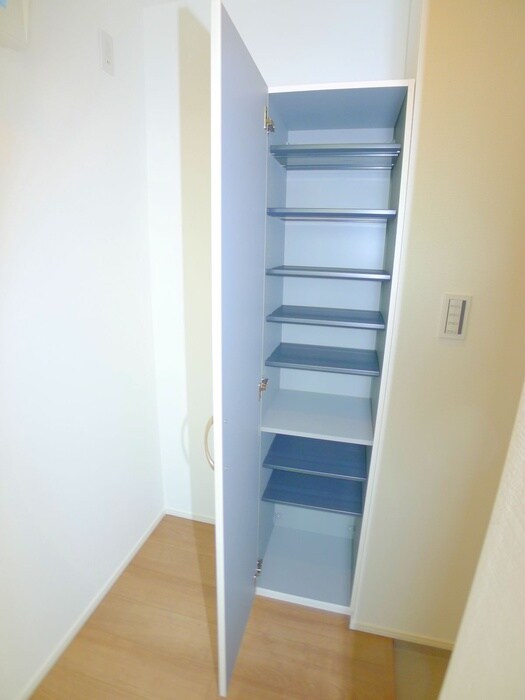 物件内観写真17　(靴箱)