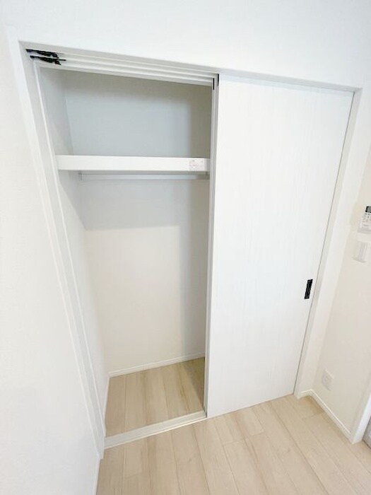 物件内観写真10　(収納)
