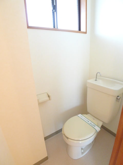 物件内観写真13　(トイレ)