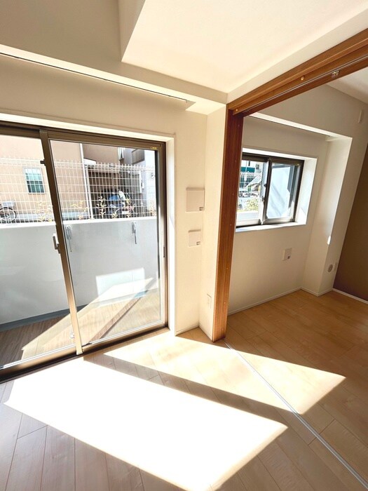 物件内観写真5　(居室)