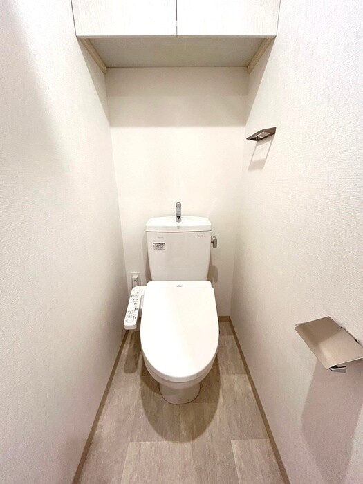 物件内観写真8　(トイレ)