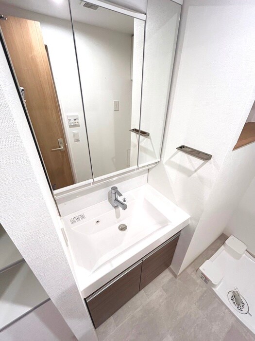 物件内観写真9　(洗面)