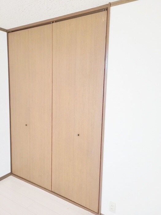 物件内観写真10　(収納)