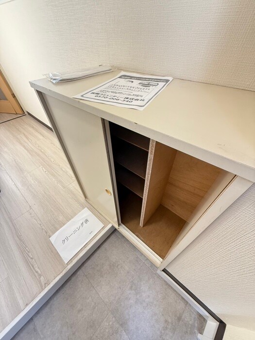 物件内観写真19　(靴箱)