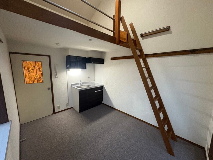 物件内観写真8　(居室)