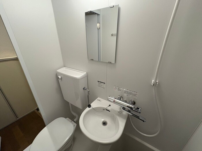 物件内観写真13　(洗面)