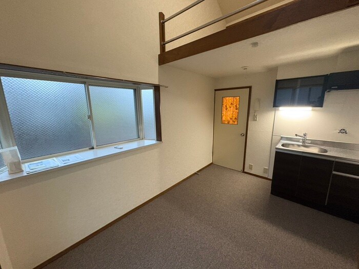 物件内観写真21　(居室)