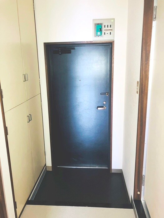 物件内観写真20　(玄関)