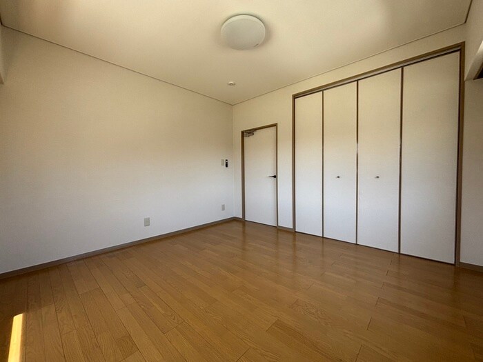 物件内観写真12　(居室)