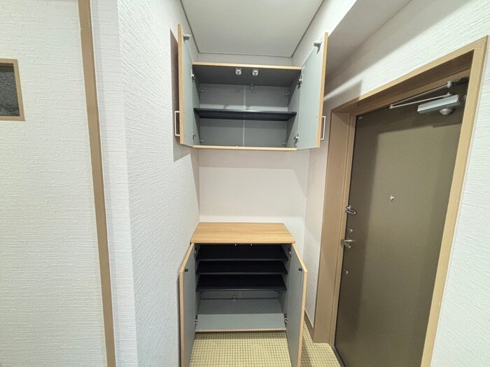 物件内観写真18　(靴箱)