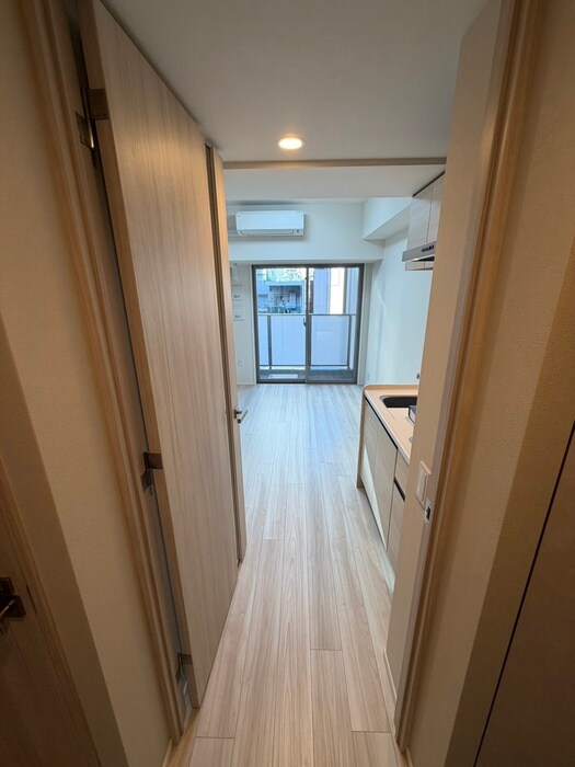 物件内観写真9　(廊下)