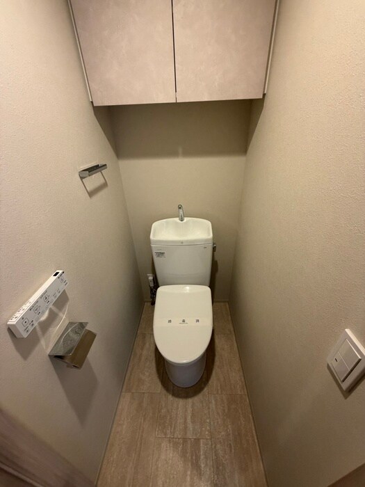 物件内観写真15　(トイレ)