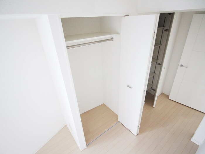 物件内観写真9　(収納)