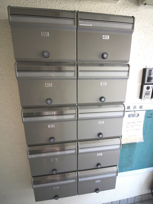 物件外観写真4　(建物設備)