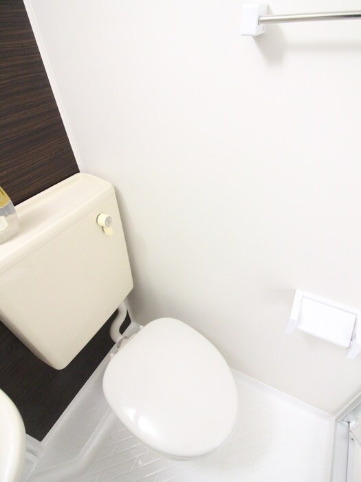 物件内観写真13　(トイレ)