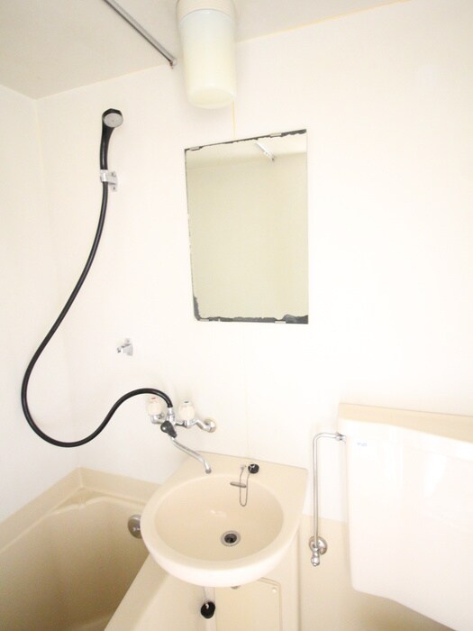 物件内観写真9　(洗面)