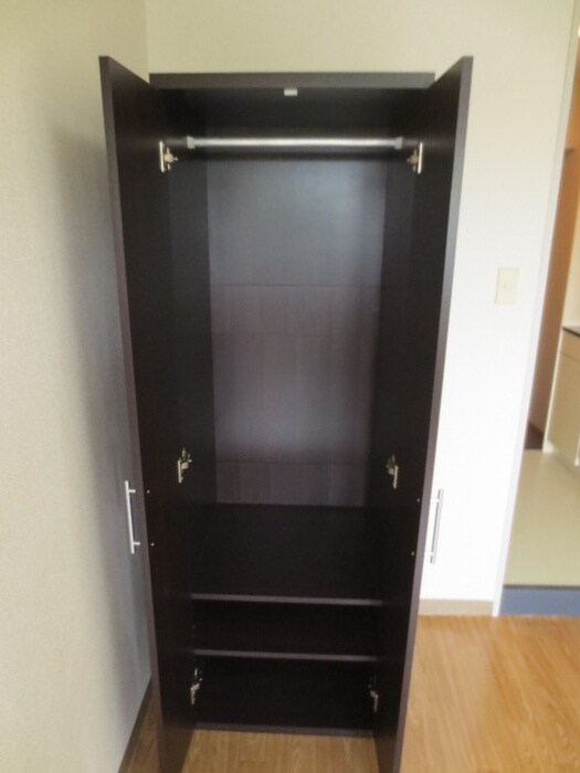 物件内観写真14　(収納)