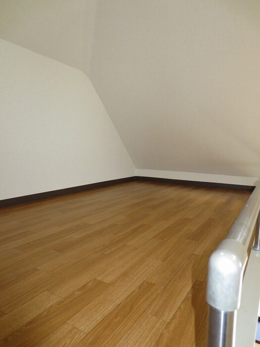 物件内観写真8　(ロフト)