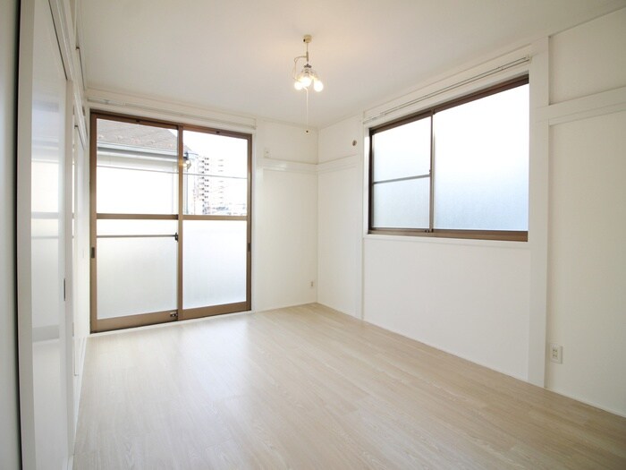 物件内観写真6　(居室)