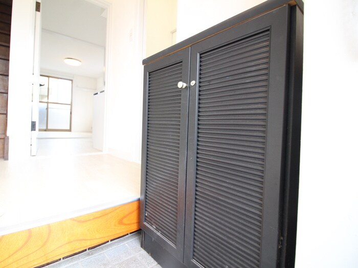 物件内観写真13　(靴箱)