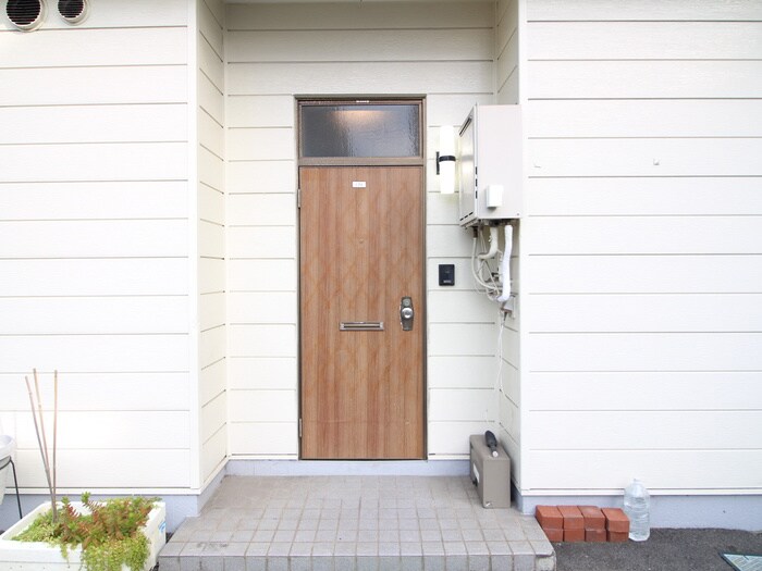 物件内観写真19　(玄関)