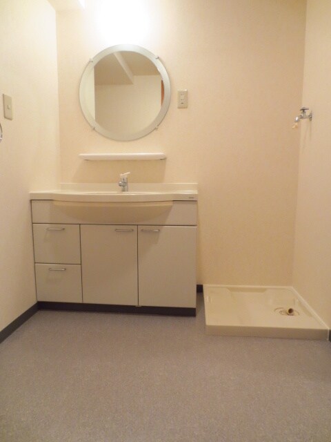 物件内観写真13　(洗面)