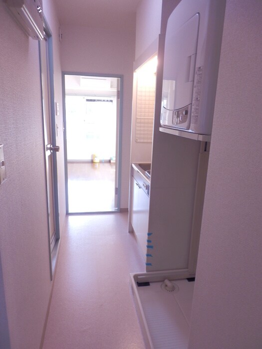 物件内観写真8　(廊下)