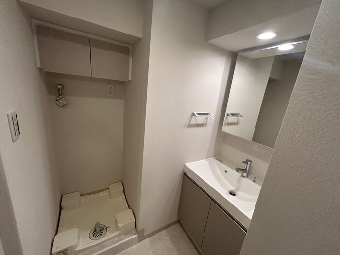 物件内観写真13　(洗面)