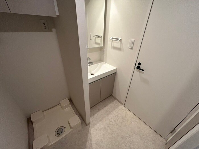 物件内観写真19　(洗濯機置場)