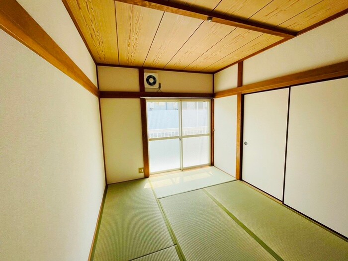 物件内観写真9　(居室)