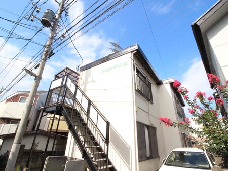 メゾン平和台外観写真