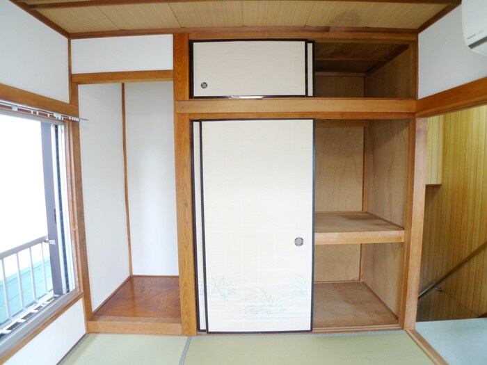 物件内観写真13　(収納)