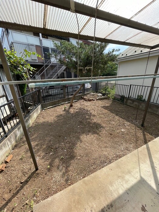 物件内観写真21　(室内からの展望)